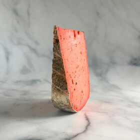 Gouda fermier mit rotem Pesto